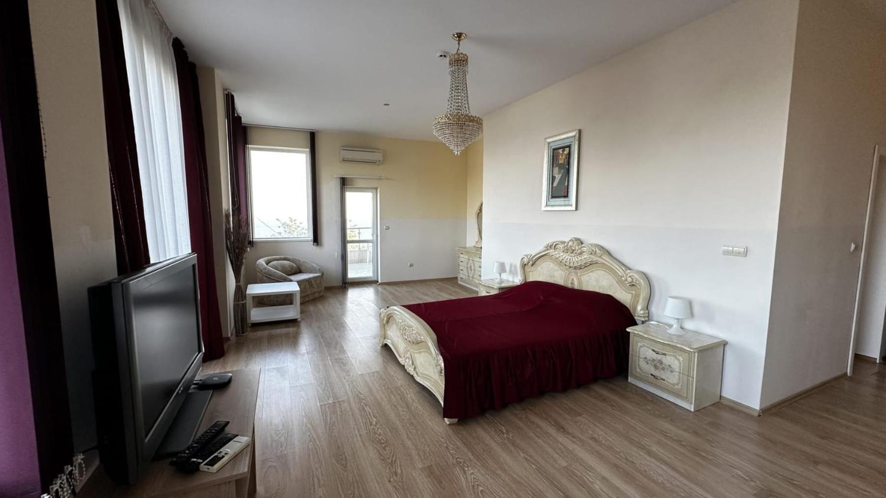Quartz Hotels Varna Briz Exterior photo